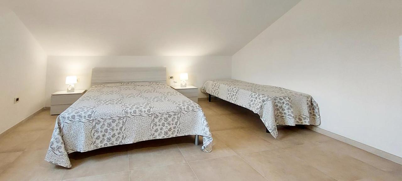 סאן תאודורו Appartamento Brigida Bilocale 3 Posti Vicino Al Centro מראה חיצוני תמונה