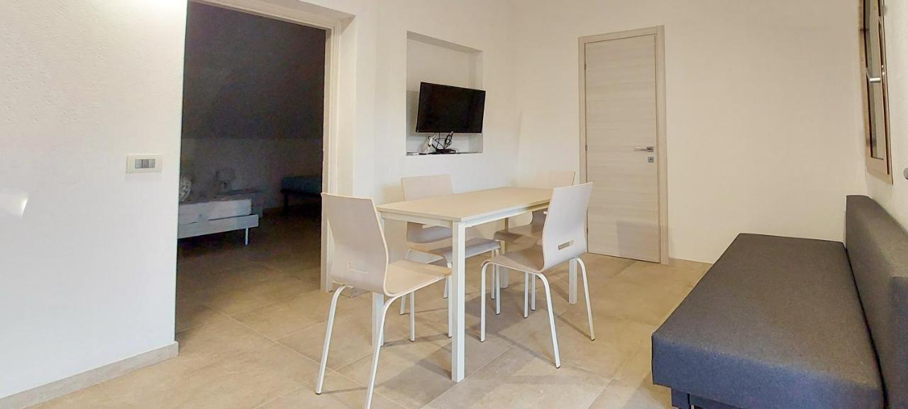 סאן תאודורו Appartamento Brigida Bilocale 3 Posti Vicino Al Centro מראה חיצוני תמונה