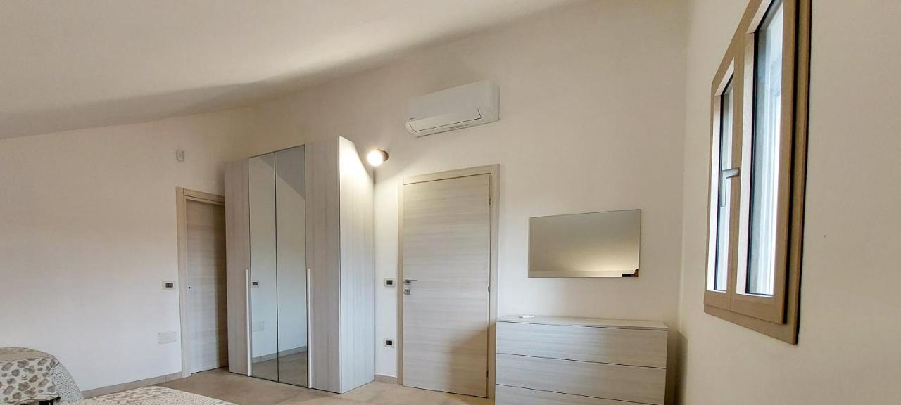 סאן תאודורו Appartamento Brigida Bilocale 3 Posti Vicino Al Centro מראה חיצוני תמונה